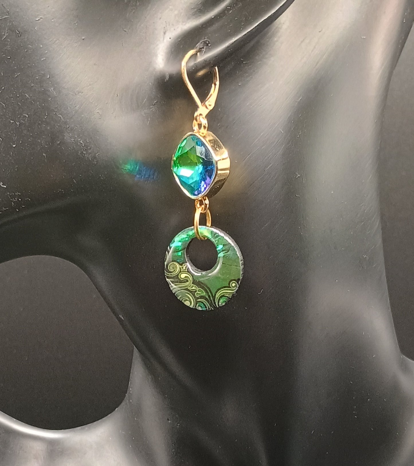 Emerald Gleam Earrings