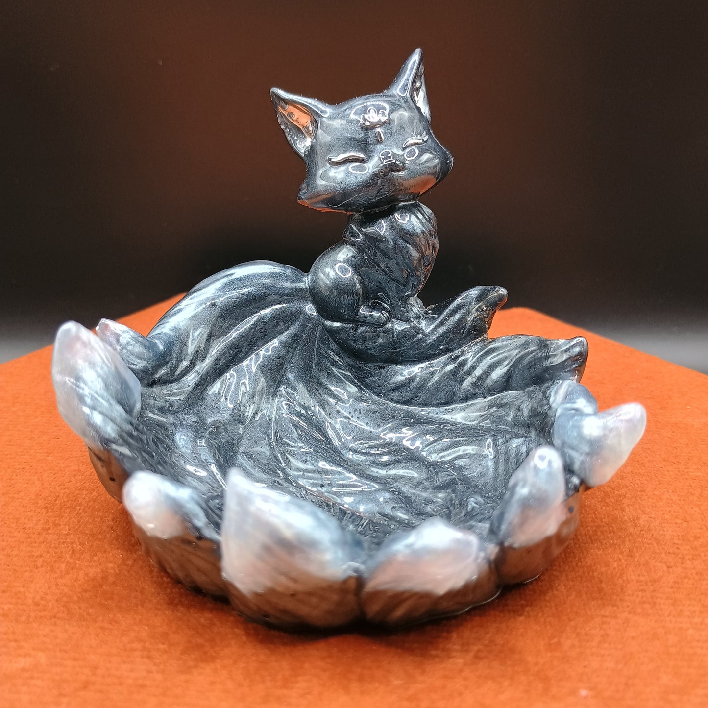 Shadow Kitsune Nine-Tailed Fox Figurines