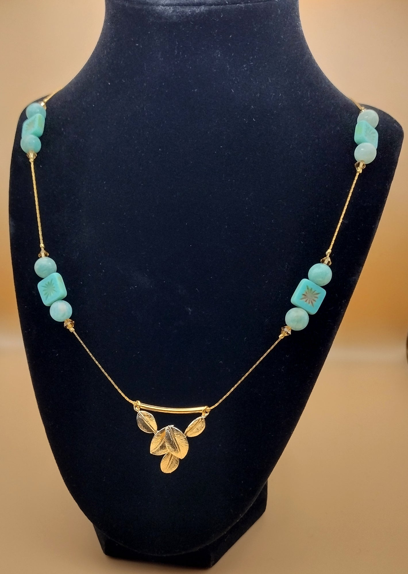 Floating Amazonite & Leaves Necklace