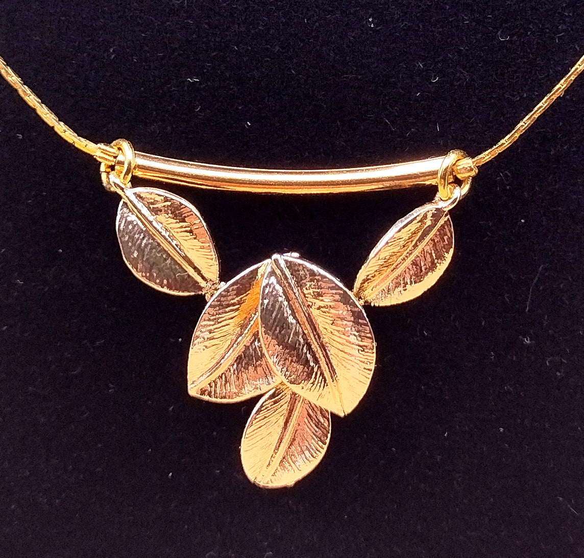 Floating Amazonite & Leaves Necklace